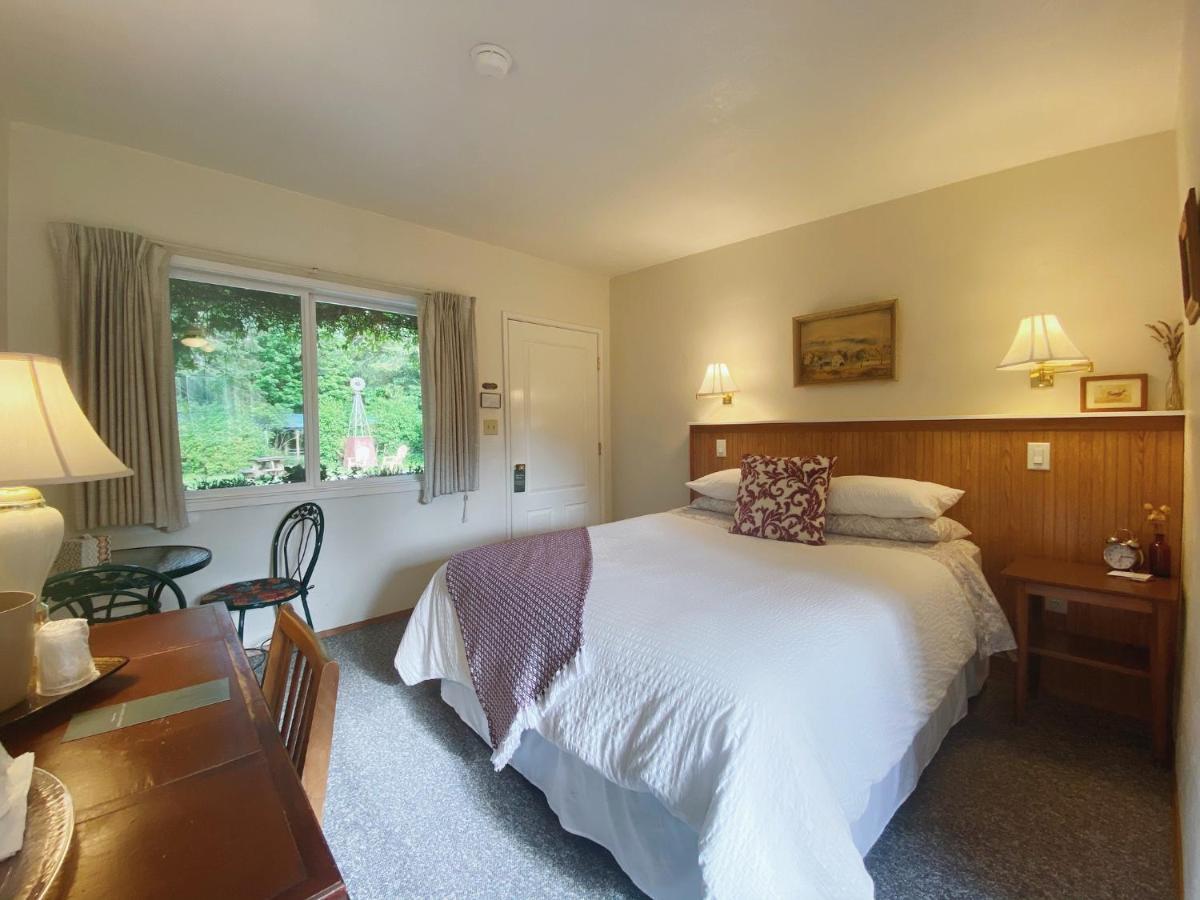 Emerald Valley Inn Port Angeles Exterior photo